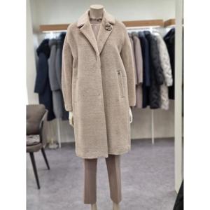 벨리시앙 세이브존07 테일러카라  수리알파카 롱코트 lc2405