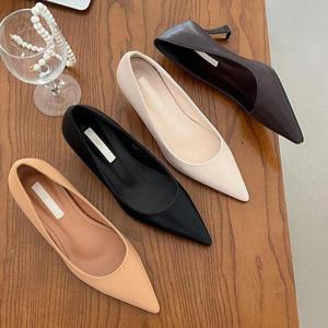 [더블디] RJ-y5227 여성 봄 가죽 스틸레토 심플 펌프스 뾰족힐