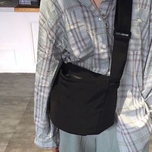 데일리 크로스 바디백 여행가방 힙색 경량 에코백