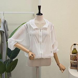 [포커스]  FM4D3JP30391_시스루 후드 윈드 점퍼