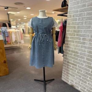 [레코브]  LC61D7DO511X_슬리브 허리 스트링 데님 원피스