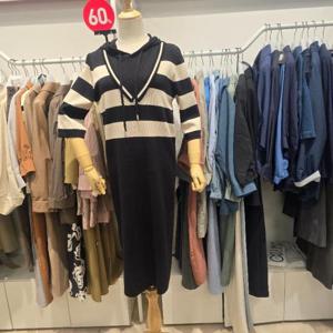 오프리미츠 HC26 50%+20%추가인하 후드반팔 단가라 브이 루즈핏 니트원피스 B23ko2502