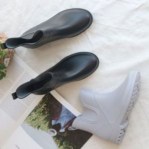 캠핑신발 첼시부츠 레인부츠 여성장화 장마신발 비