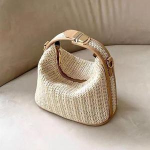 러블리 라탄 미니크로스백 탈부착 스트랩 미니백