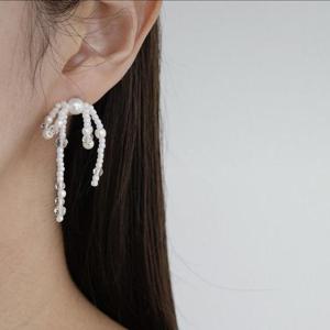[이쁜] 클리어 진주 리본 드롭 귀걸이