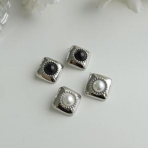 [이쁜] 스퀘어 볼드 귀걸이(은침)