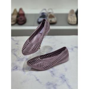 한슈 세이브존03 제이니 슬림 펀칭 플랫 단화 1.5cm AFAHS578895