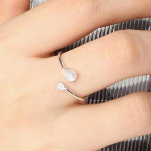 비쥬홀릭 실버925 백금도금 자개 큐빅 오픈링 반지