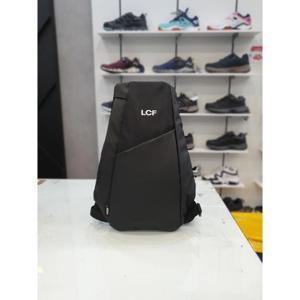 르까프 세이브존07 공용 삼각 슬링백 1321BA116BK