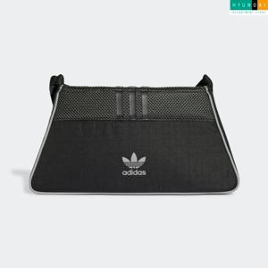 [아디다스] [현대백화점] [Accessories] 미니 에어라이너 백 MINI AIRLINER IW8621 인기가방