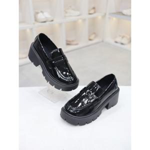 [코디엘루]에나멜 통굽 베이직 페니 여성 로퍼 6cm CDSP100331