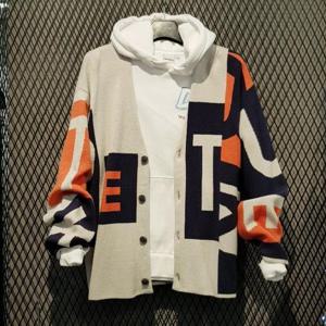 엠할리데이 HC03 니트가디건 공용 오버핏 MO5SU508