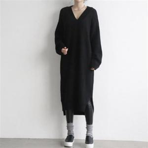 겨울 니트 옆트임 V넥 롱원피스 여자 루즈핏 레이어드
