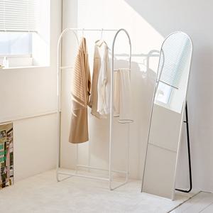 룸앤홈 아치 스탠드 행거 L