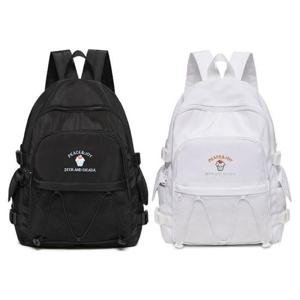 기본 컬러 블랙 화이트 백팩 자수 포인트 학생가방
