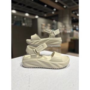 베어파우 DIANA 여성 경량 샌들 키높이 벨크로 스트랩 베이지 K2824091RB-W