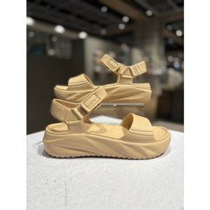 베어파우 DIANA 여성 경량 샌들 키높이 벨크로 스트랩 누드 K2824258RB-W