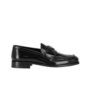 프라다 브러쉬드 레더 로퍼 블랙 2DB195-P39-F0002