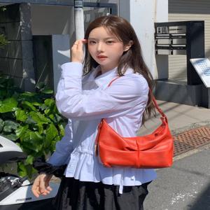 [질스튜어트] 레드 소프트 고트레더 셔링 숄더백 S  JABA5E227R2