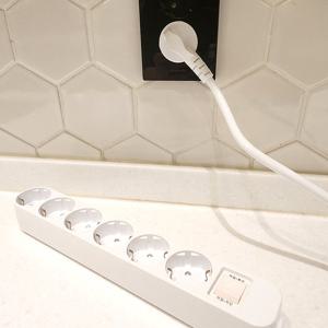 국산 과부하차단 멀티탭 6구 1.5m 16A 멀티 콘센트