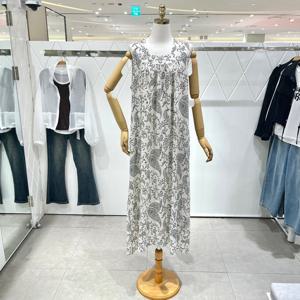 [밸리걸] 패턴 스퀘어넥 롱 원피스 242790