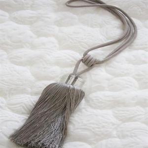 아트박스/메종텍스타일 크리스탈 스퀘어 그레이 커튼 타이백