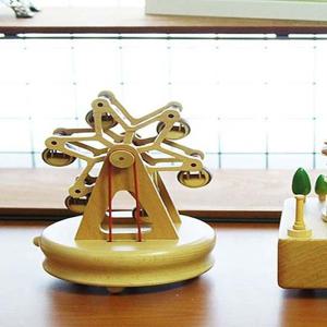 태엽으로 움직이는 우드 관람차 오르골 우드오르골 관람차오르골 연인워터볼 크리스마스오르골