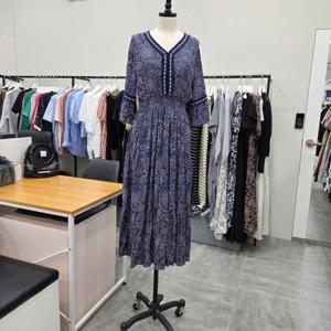 [ab.f.z]AFZ3NO38/브이 넥라인 포인트 7부소매 멋스런 롱 원피스