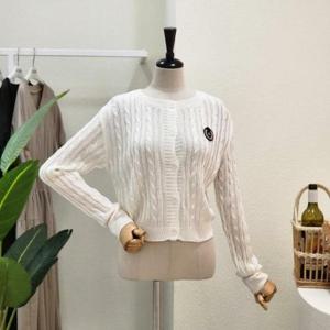 [포커스]  FF3H7KC00895_패치 꽈배기 라운드 가디건