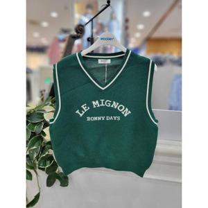 에꼴리에 세이브존06 자카드 크롭 니트조끼 24A5053