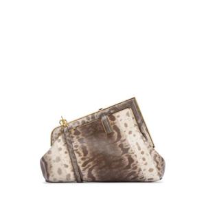 펜디 클러치 파우치 8BP129ARBS F1NXK REALBEIGEOS