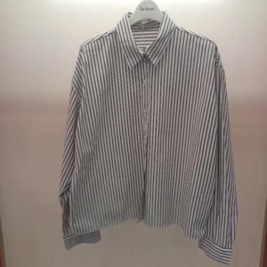 Destijl HC06 팔뚝품넉넉한 구김없는 뒤자수 스트라이프 남방형 셔츠블라우스 D2533bl07B