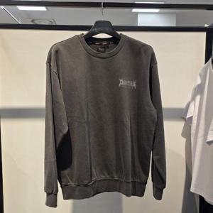 엠할리데이 HC21 피그먼트 인물 맨투맨 MP4TU860