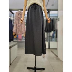 르샵 세이브존03 스트링 플레어 새틴 롱 스커트 AGL2F35WSK02011A