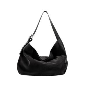 비비안 웨스트우드 맥심 라지 숄더백 블랙 4601000BW-L007E