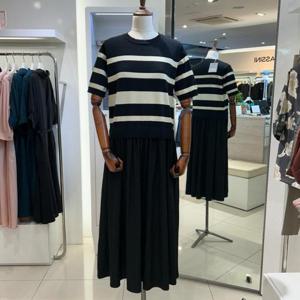 아날도바시니 DP02 우븐배색 포켓 니트 플레어 원피스 AY06KO03S