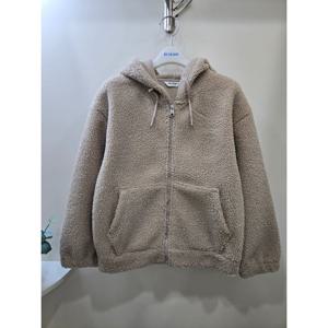 [에꼴리에]유니 양털 본딩 후드 점퍼 25D01560