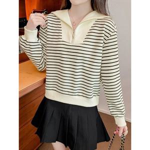 [귈림](귈림) 스프라이프 지퍼 스탠드 카라 티셔츠(G5WTS004P)