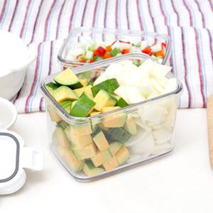 스카이락 직(중) 2호 980ml 반찬통 사각 밀폐 냉동실 보관용기