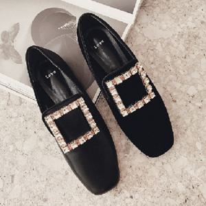 [블루피오레] 스퀘어큐빅 버클 로퍼 BFS585