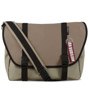 버빌리안 심플 메신저백 CAPPUCCINO