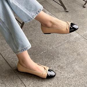 [디자이어로즈][디자이어로즈] 여성 에나맬 투톤 리본 플랫슈즈