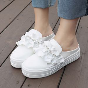 [바닐라슈] 로테즈 셔링 진주큐빅 키높이 블로퍼 스니커즈(4cm)