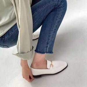 [블루피오레] 체인 버클 클래식 로퍼 BFS1004