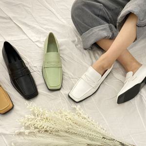 사각코 스티치 라인 절개 박음선 로퍼 플랫 RJ-v851