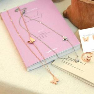 써지컬스틸 입체나비 목걸이 실버 14k도금 로즈골드