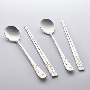 꽃과 나비 레이저 부부수저 세트