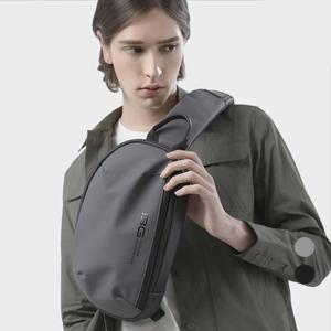 [DICUBO]스트랩 USB포트 생활방수 슬링백 DBCG8417