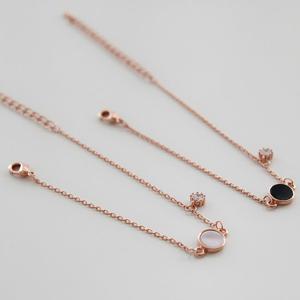 제이로렌 1B0869 라운드 에나멜 로즈골드 체인 팔찌