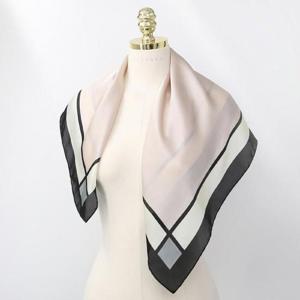 [이경희]  몬드 리안 여성 쁘띠 사각 스카프 가을 승